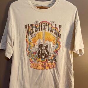 Nashville Graphic T-Shirt